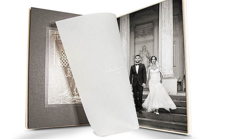 Innenseite eines Handgefertigten Luxuriöses Hochzeitsalbum eines unserer Brautpaare