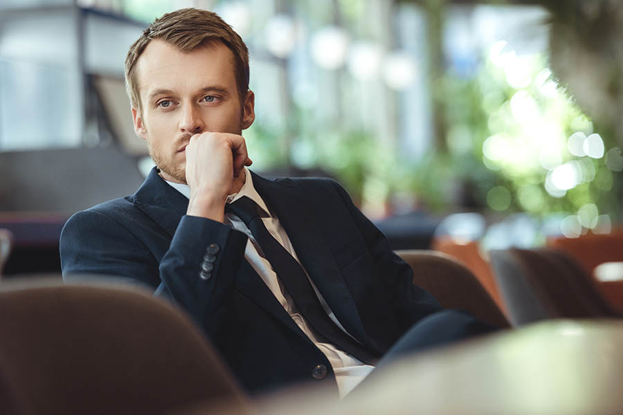 Personal-Brand-Fotografie Serie im CoffeeShop 09 - Foto von Friedrich Schöllmann für Studio Blickfang2 in Weinheim und Andernach